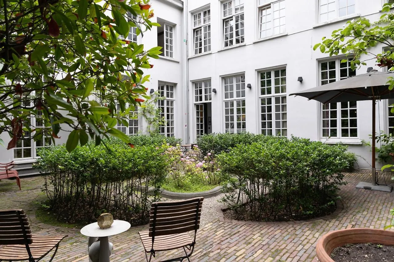 Small Luxury Hotel De Witte Lelie Anversa